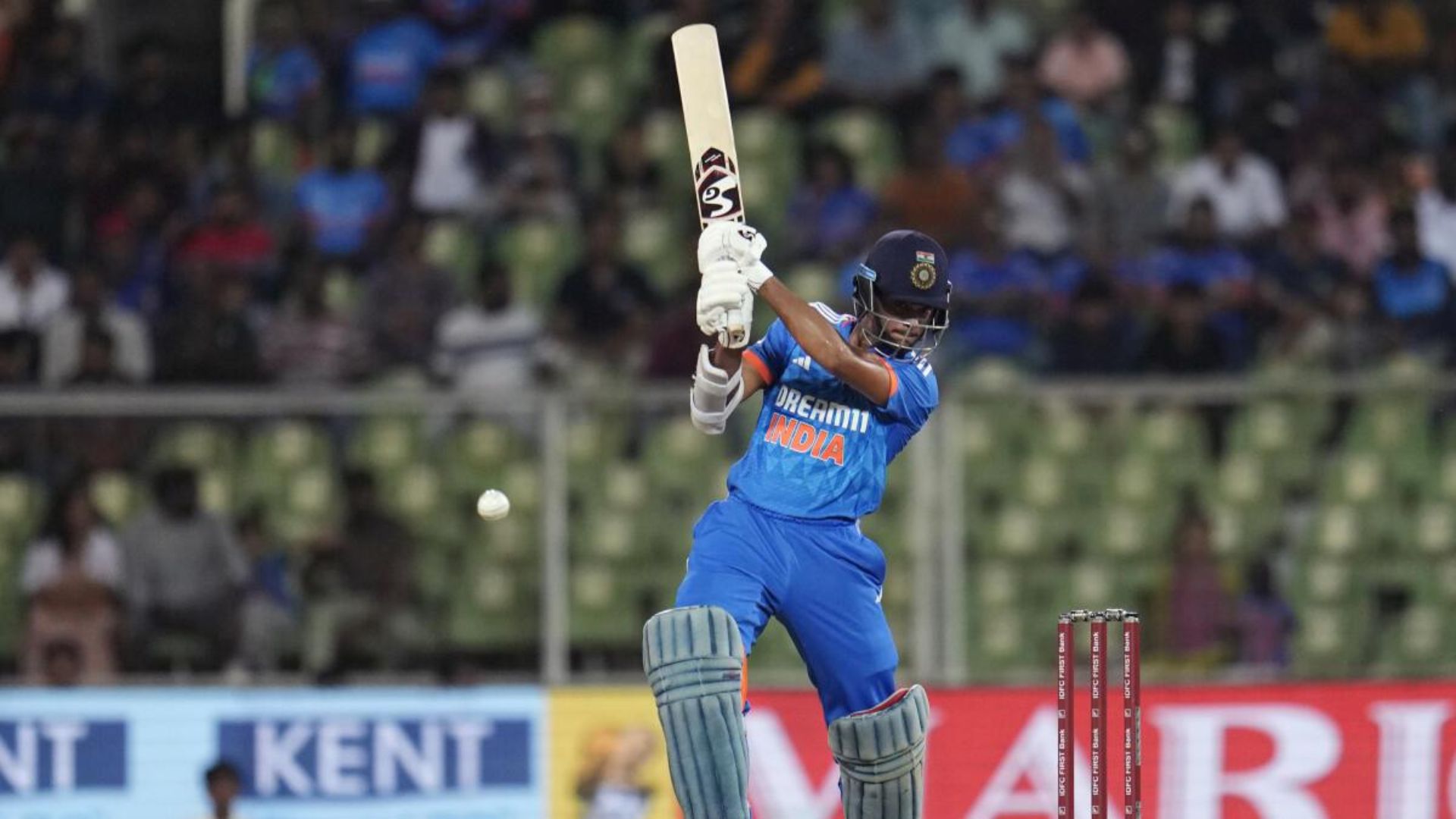 India vs Australia Live Score Updates 2nd T20 Ishan, Ruturaj drive India after Jaiswal hits half-century